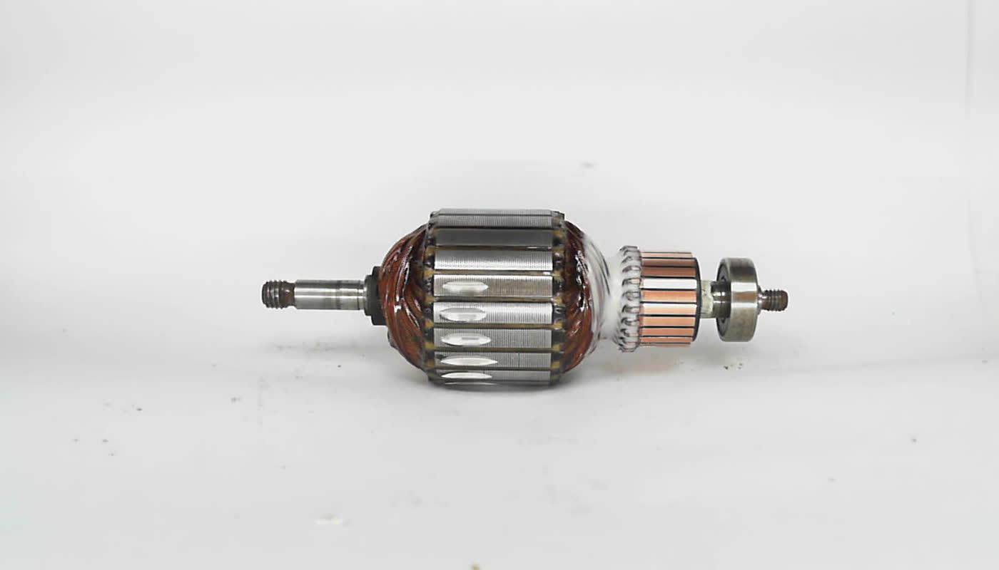 YAKOR_VAKUUMNYI_MOTOR_-_VCM-12A1400W