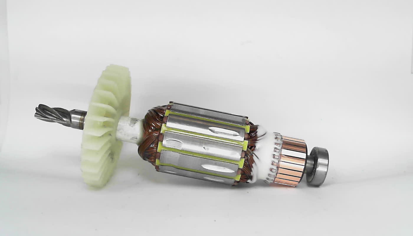 YAKOR_TORCOVOCHNAYA_PILA_BOSCH_GCM216