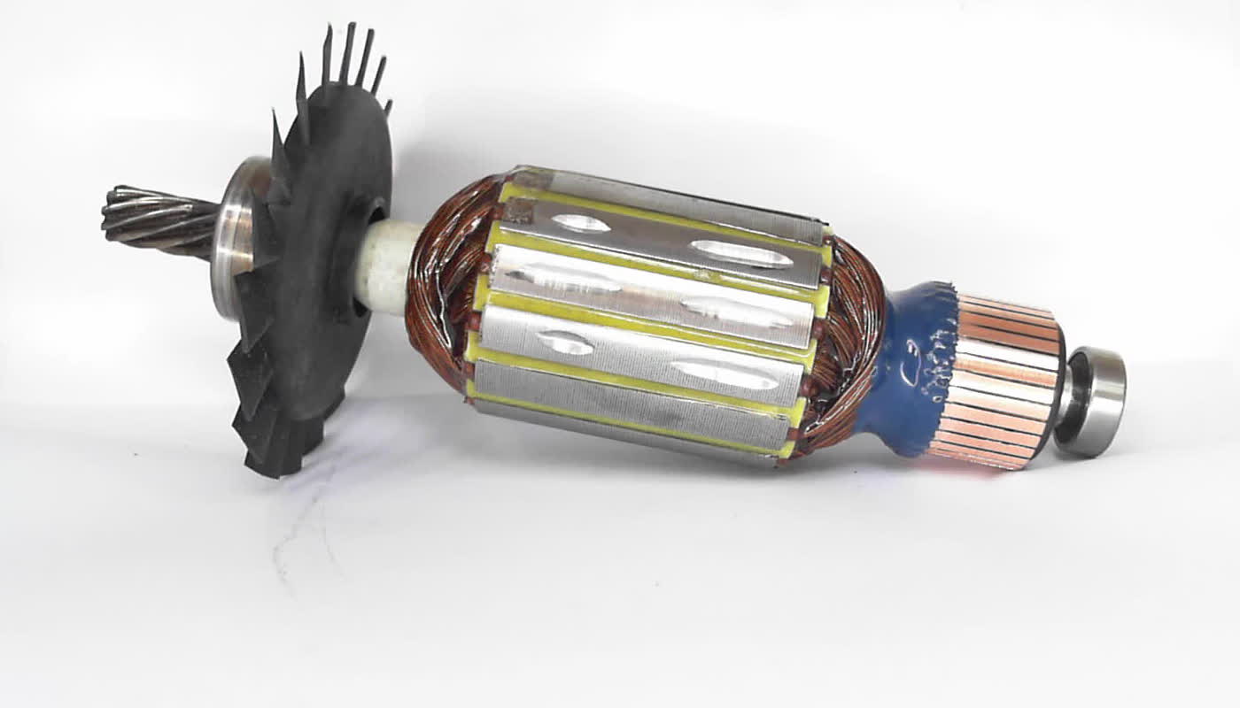 YAKOR_PLITKOREZ_DeWALT_D24000_TYPE_1