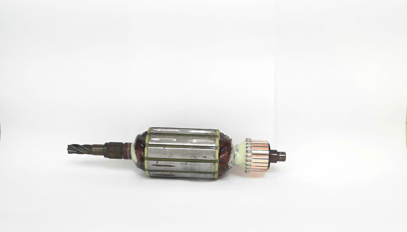 YAKOR_PERFORATOR_DeWALT_D25144