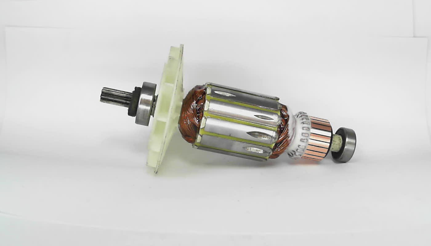 YAKOR_DREL_INTERSKOL_D-1050R