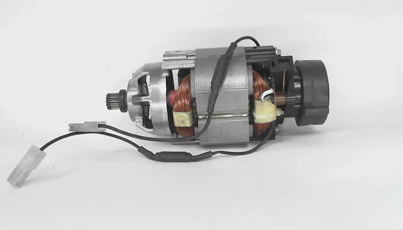 DVIGATEL_PYLESOS_KARCHER_CV_38_2,_CV_48_2