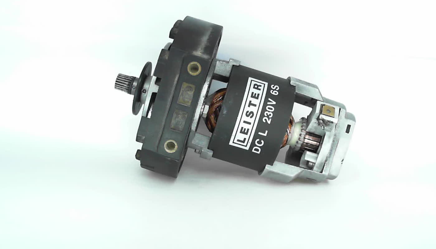 DVIGATEL_SVAROCHNYI_AVTOMAT_GORYACHEGO_VOZDUHA_LEISTER_TWINNY_S