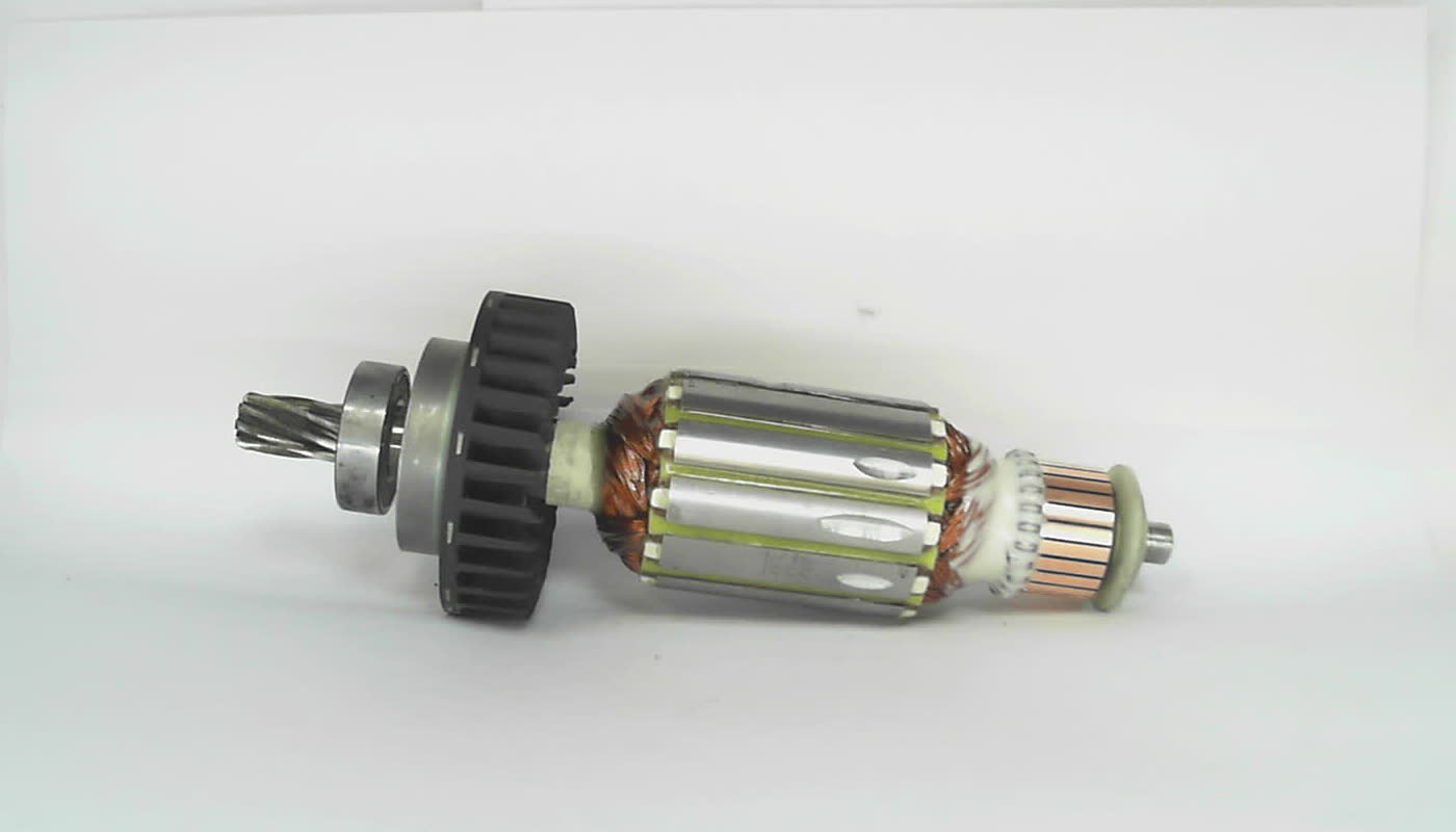 YAKOR_DISKOVAYA_PILA_Makita_SP6000