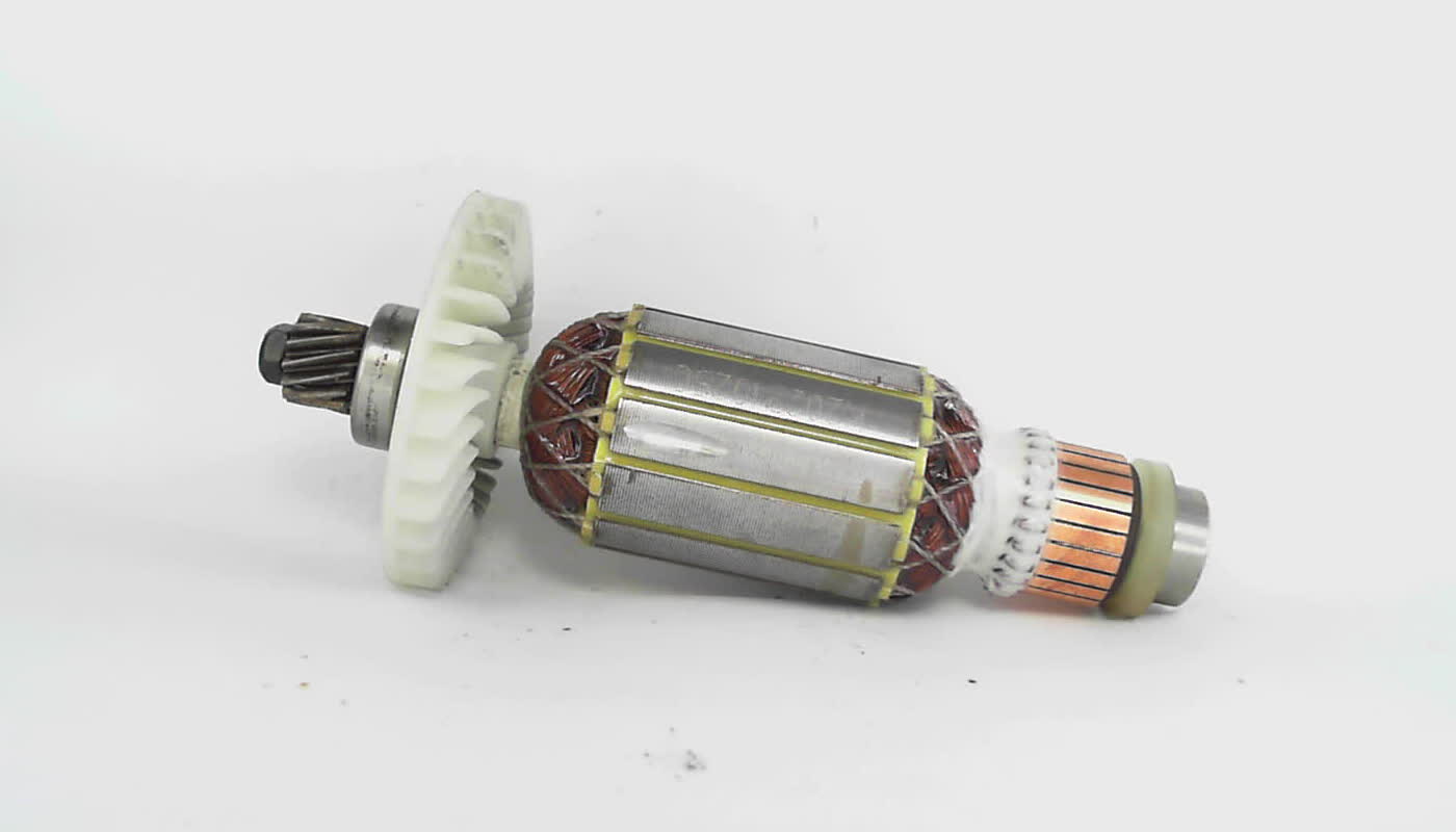 YAKOR_PLITKOREZ_REINTILER_RT125